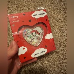 Disney Loungefly Mickey & Minnie Love Globe Enamel Pin Limited Edition
